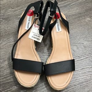 Brand new Steve Madden sandals